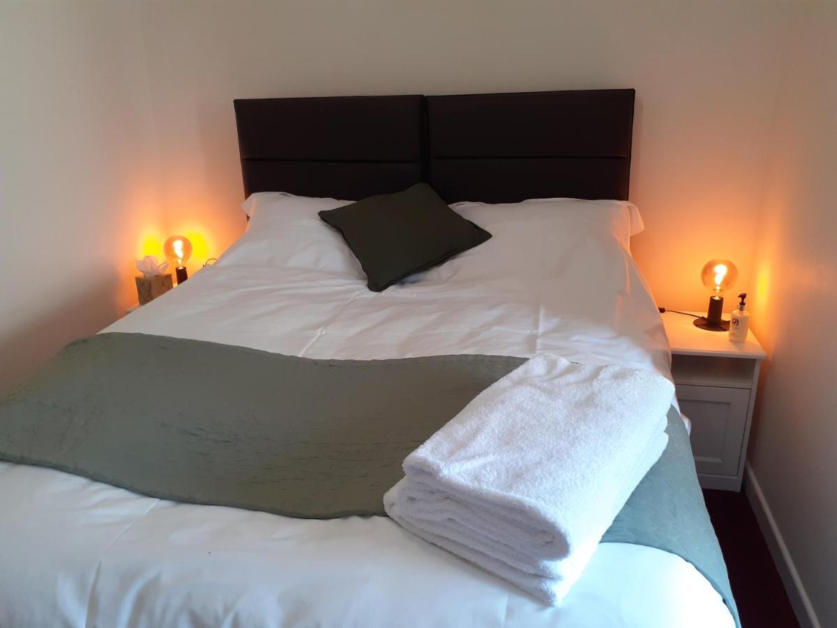 The Ivy Barn Holbeton Hotel Luaran gambar